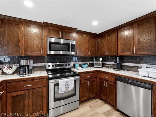 602 Martindale Lane, Pocola, OK 74902