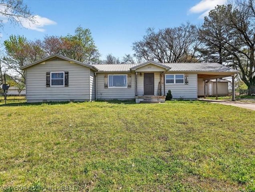 602 Martindale Lane, Pocola, OK 74902