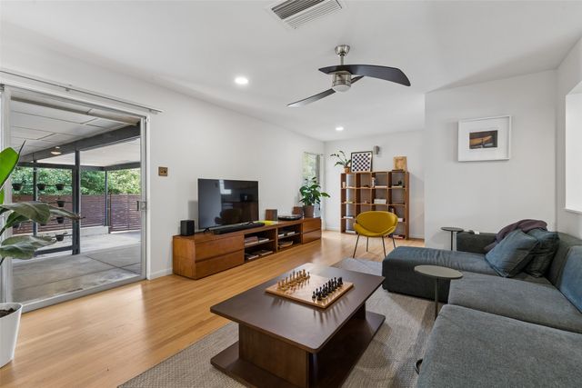 11008 Quail Run Street, Dallas, TX 75238