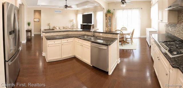 318 Province Lane, Canton Charter Township, MI 48188