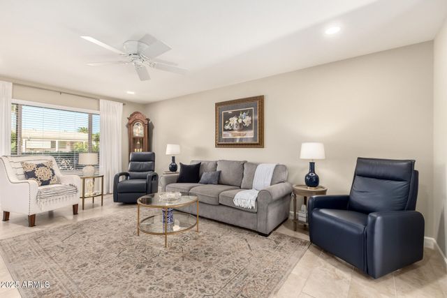 9608 W SHIPROCK Drive, Sun City, AZ 85351