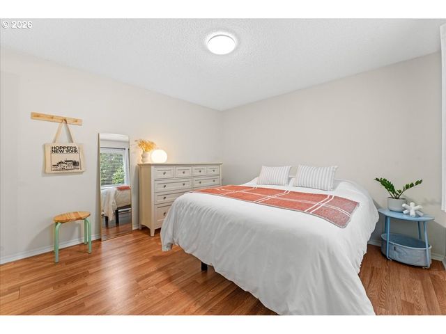 4904 Sw FRANKLIN Ave 2, Beaverton, OR 97005
