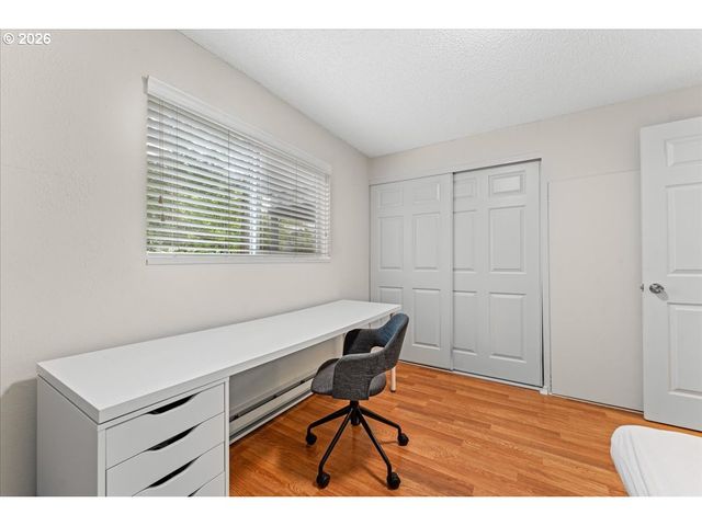 4904 Sw FRANKLIN Ave 2, Beaverton, OR 97005