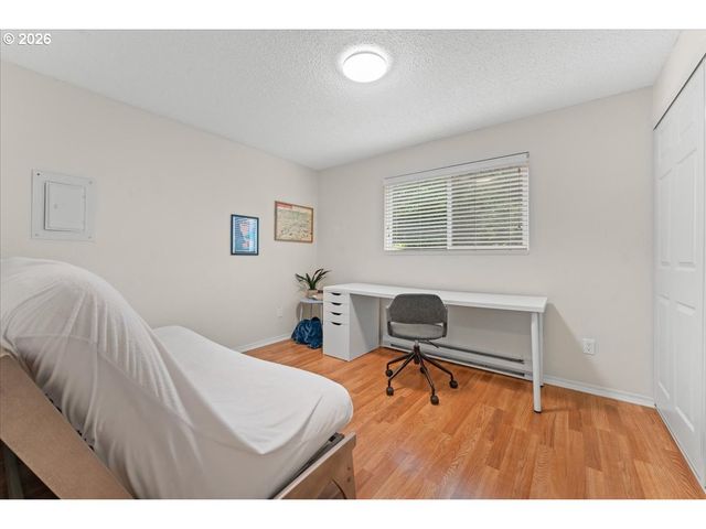 4904 Sw FRANKLIN Ave 2, Beaverton, OR 97005