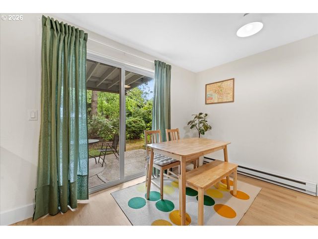 4904 Sw FRANKLIN Ave 2, Beaverton, OR 97005