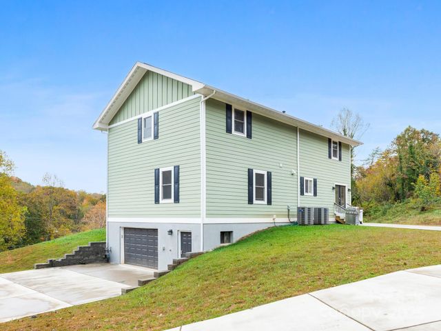 258 Old Weaverville Road, Asheville, NC 28804