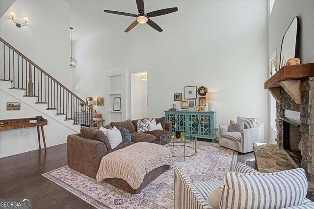 54 Dupont Court, Dallas, GA 30132