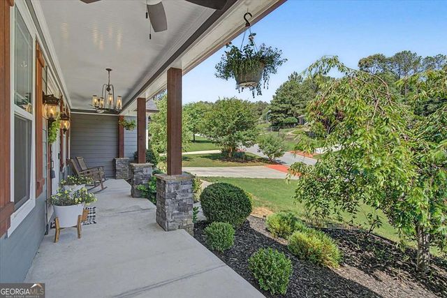 54 Dupont Court, Dallas, GA 30132