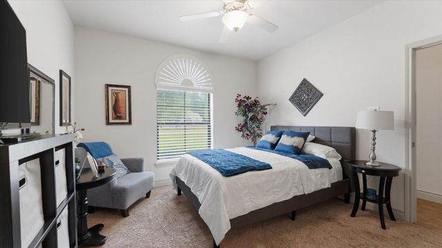 1270 Autumnwood Drive, Magnolia, TX 77354