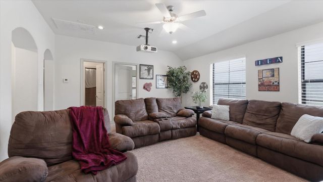 1270 Autumnwood Drive, Magnolia, TX 77354