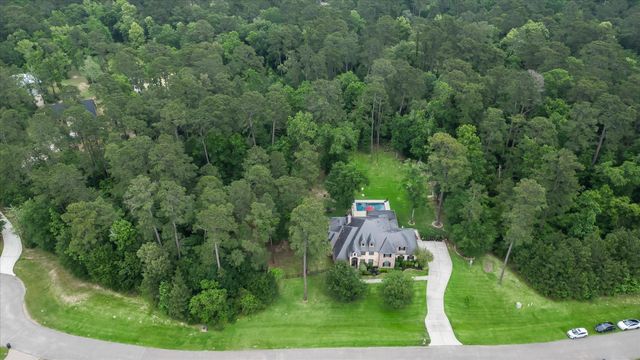 1270 Autumnwood Drive, Magnolia, TX 77354