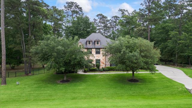 1270 Autumnwood Drive, Magnolia, TX 77354