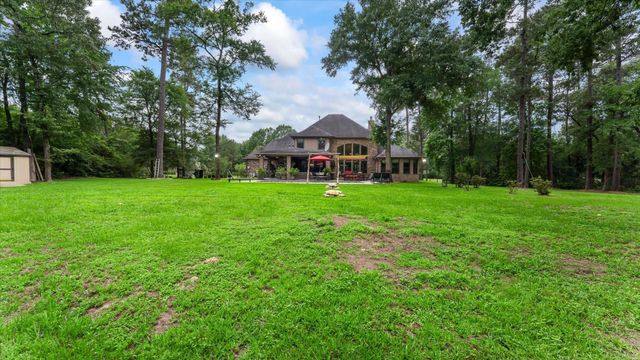 1270 Autumnwood Drive, Magnolia, TX 77354