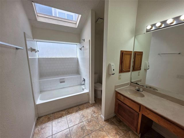 11726 Plumbrook Drive, Houston, TX 77099