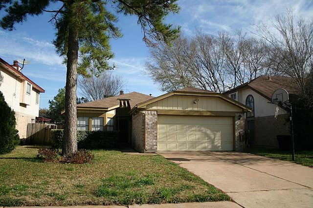 11726 Plumbrook Drive, Houston, TX 77099