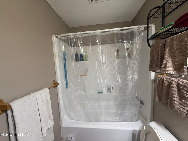 873 Carolee Circle, Biloxi, MS 39532