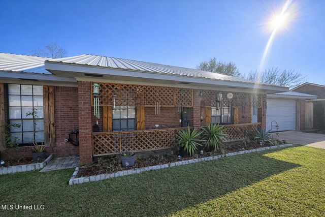 873 Carolee Circle, Biloxi, MS 39532