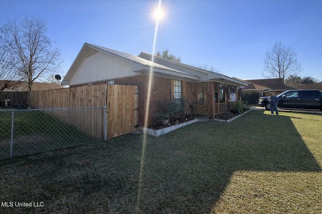 873 Carolee Circle, Biloxi, MS 39532