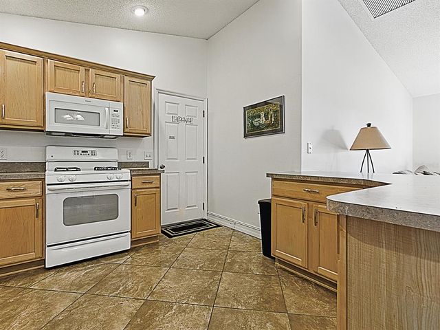 1060 DAVENPORT DRIVE, The Villages, FL 32162