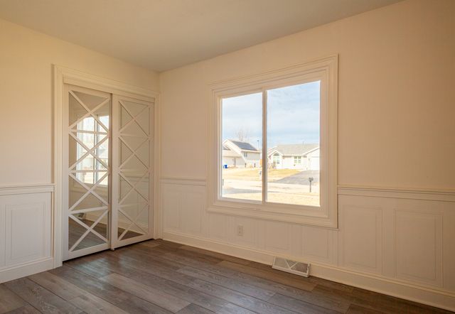 976 Prescott Drive, Rockford, IL 61108