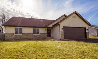 976 Prescott Drive, Rockford, IL 61108