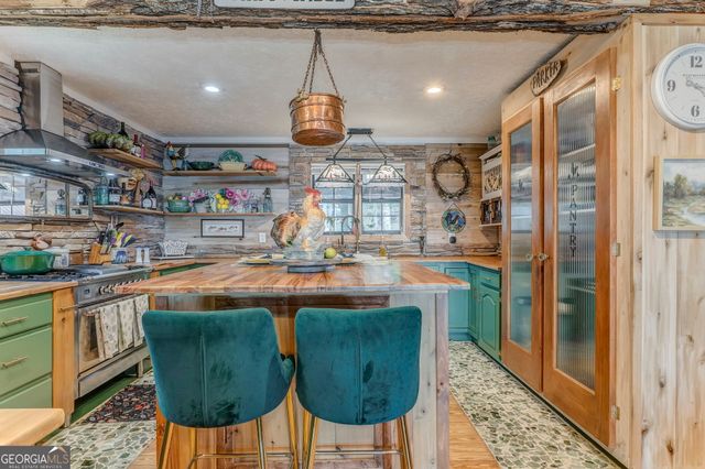 7896 Old State Road, Menlo, GA 30731