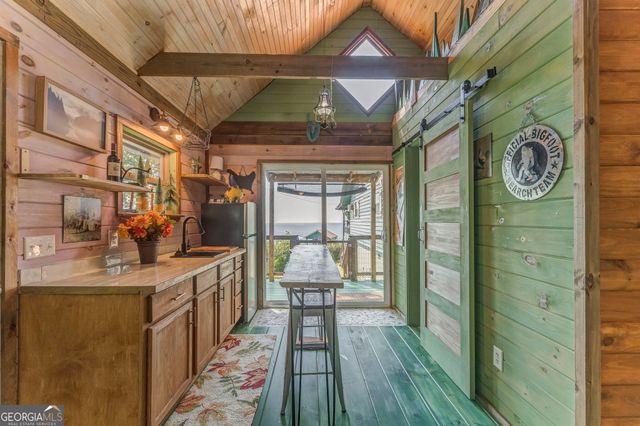 7896 Old State Road, Menlo, GA 30731