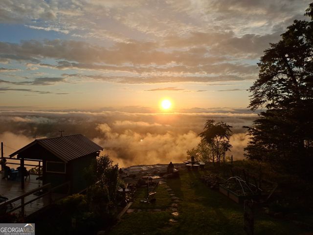 7896 Old State Road, Menlo, GA 30731