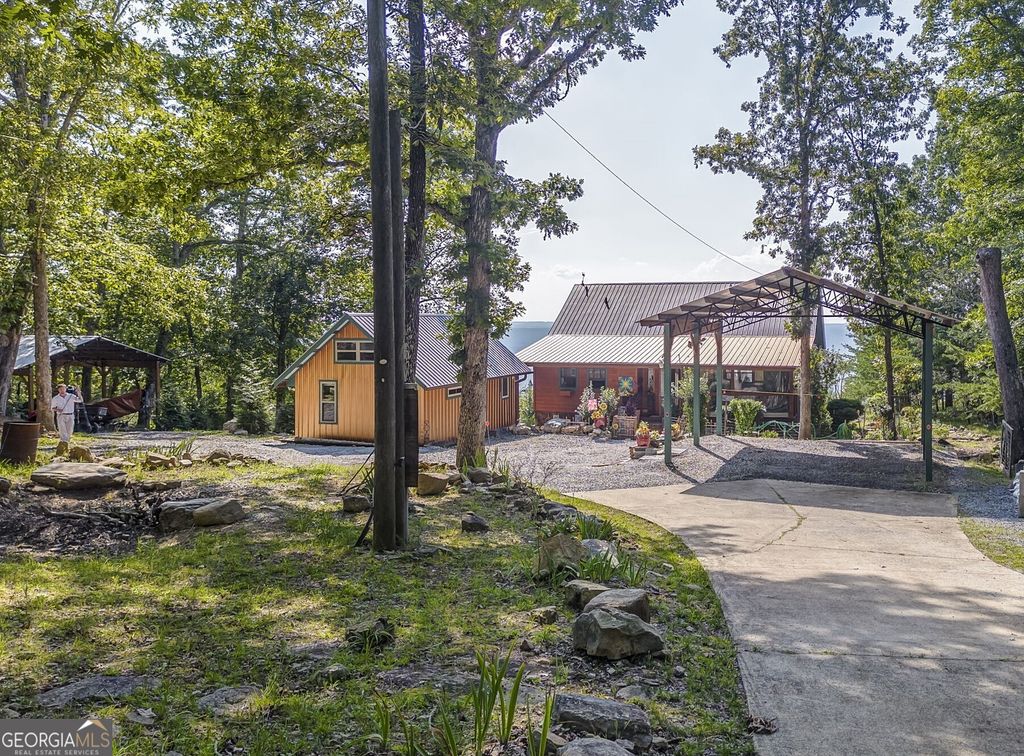 7896 Old State Road, Menlo, GA 30731