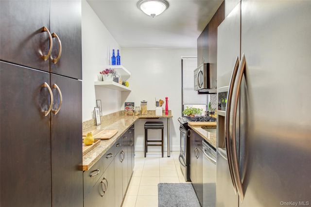 34-20 78th Street 3F, Jackson Heights, NY 11372