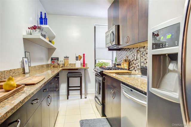 34-20 78th Street 3F, Jackson Heights, NY 11372