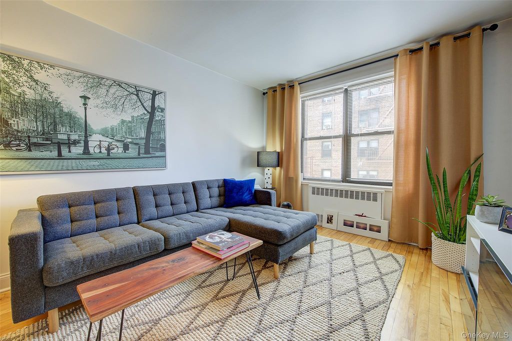 34-20 78th Street 3F, Jackson Heights, NY 11372