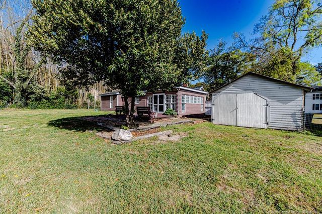 509 Carthage Street, Cameron, NC 28326