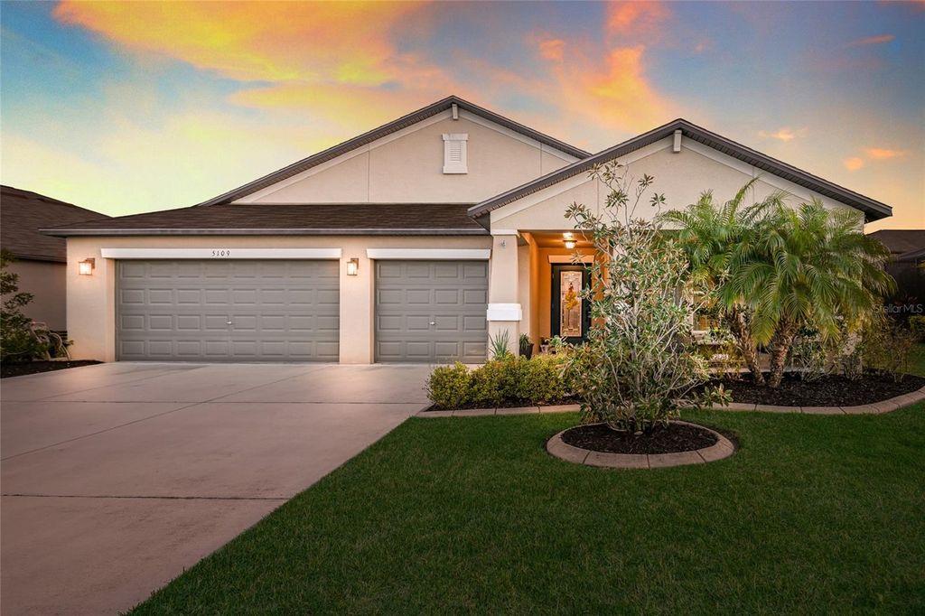 Image 1 of property listing at 5109 OLANO STREET, Palmetto, FL 34221