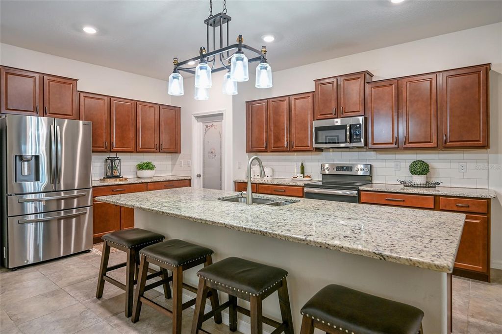 Image 3 of property listing at 5109 OLANO STREET, Palmetto, FL 34221