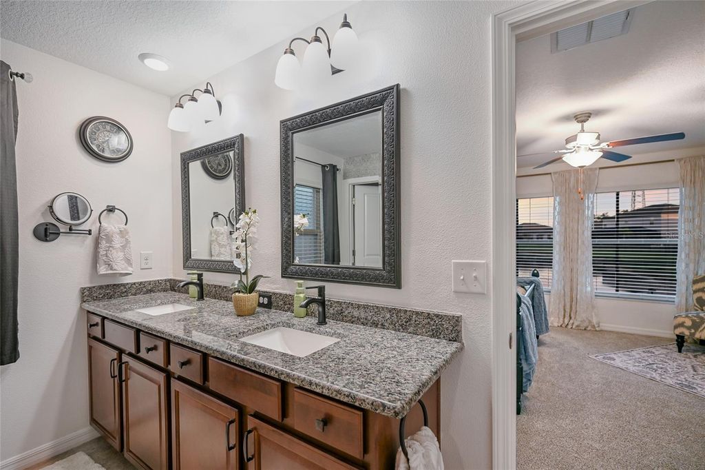 Image 27 of property listing at 5109 OLANO STREET, Palmetto, FL 34221