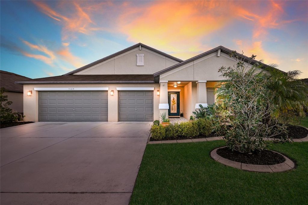 Image 47 of property listing at 5109 OLANO STREET, Palmetto, FL 34221