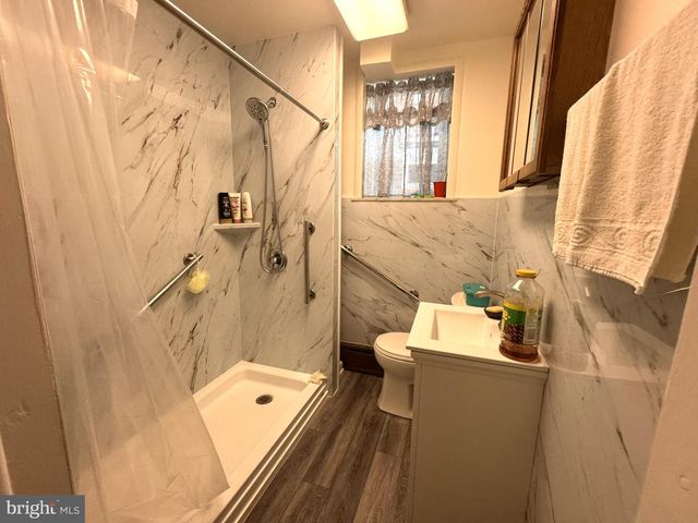 2317 S 9TH ST, Philadelphia, PA 19148