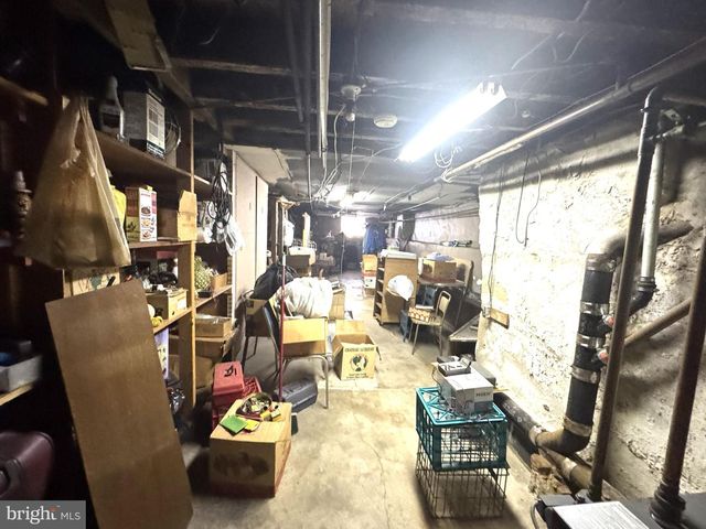 2317 S 9TH ST, Philadelphia, PA 19148