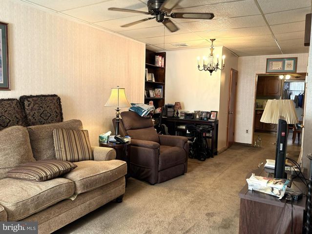 2317 S 9TH ST, Philadelphia, PA 19148