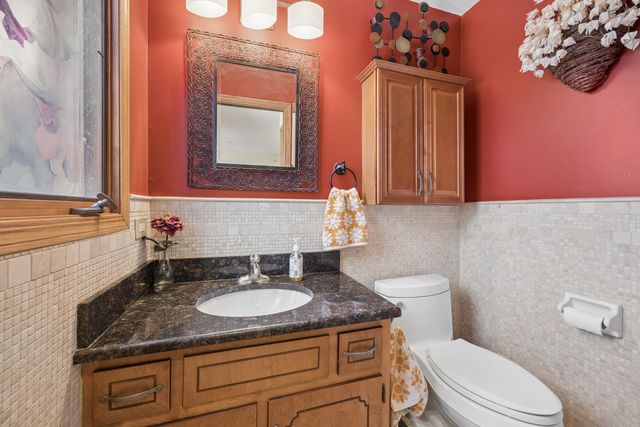 8007 Alexandria Drive, Tinley Park, IL 60477