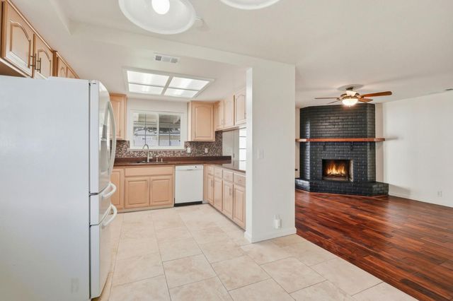 2016 Westboro Lane, Manteca, CA 95336