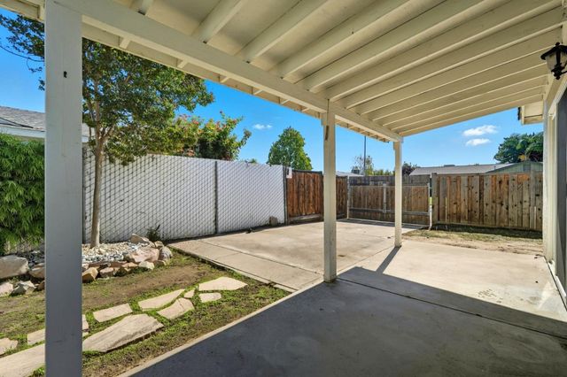 2016 Westboro Lane, Manteca, CA 95336