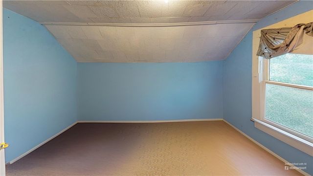 290 W 22nd Street, Fayetteville, AR 72701