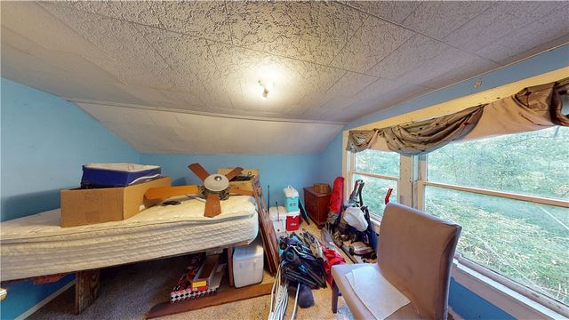 290 W 22nd Street, Fayetteville, AR 72701