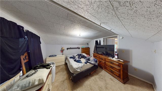 290 W 22nd Street, Fayetteville, AR 72701