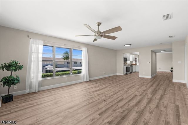 1345 SE 40th TER 2E, Cape Coral, FL 33904