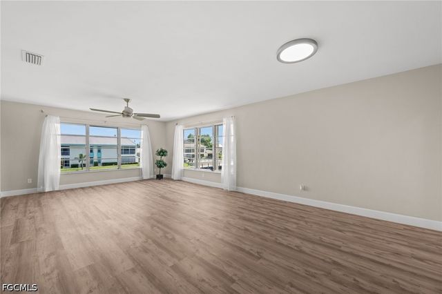 1345 SE 40th TER 2E, Cape Coral, FL 33904