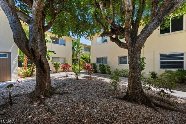 1345 SE 40th TER 2E, Cape Coral, FL 33904