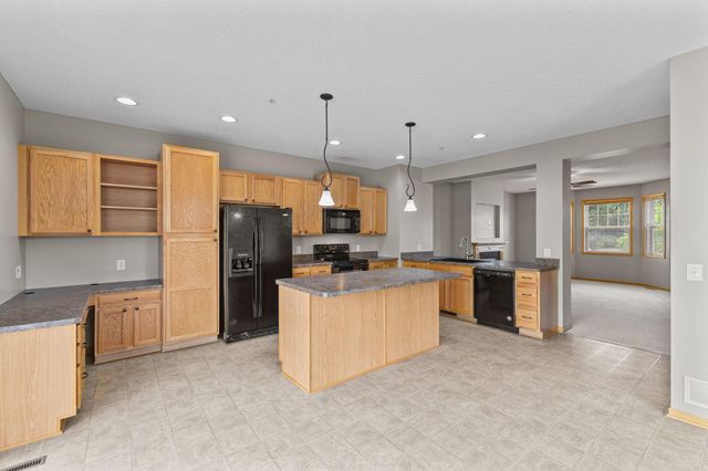 11941 Emery Village Drive N 2101, Champlin, MN 55316